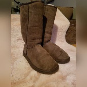 UGG tall chocolate brown